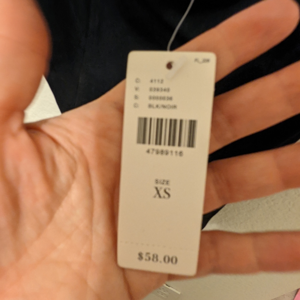 Top - Picture 4 of 6